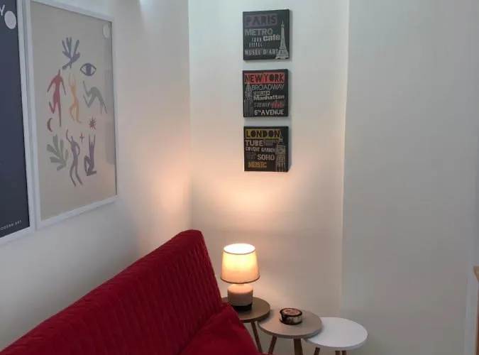 Lamia Central Luxury Apartment